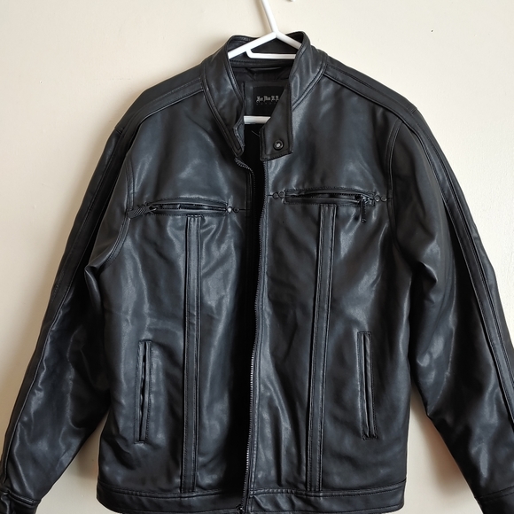 False leather jacket - Picture 3 of 6